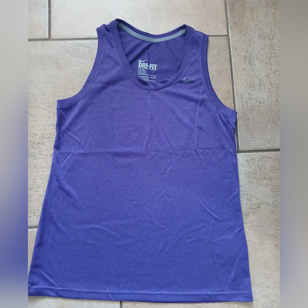 Nike shirt